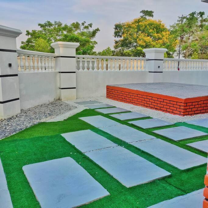 3 Storey Swimming Pool&Projector House Setia Alam 샤알람 외부 사진