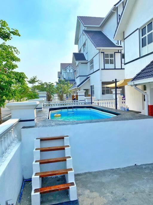 3 Storey Swimming Pool&Projector House Setia Alam 샤알람 외부 사진