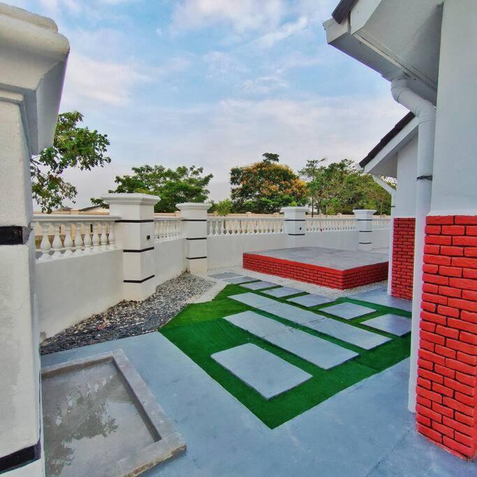 3 Storey Swimming Pool&Projector House Setia Alam 샤알람 외부 사진